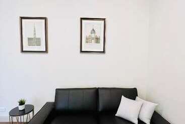 Clarendon Hotel Melbourne