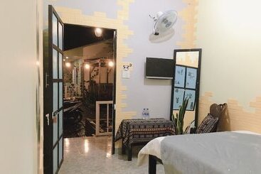 هتل Hani House