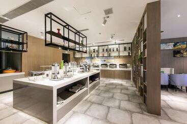 هتل Ibis Styles Shanghai Hongqiao Airport