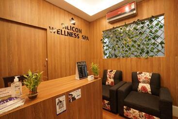 هتل Silicon Inn