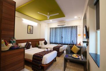 هتل Silicon Inn