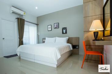 هاستل Tan Bann Mansion Surin