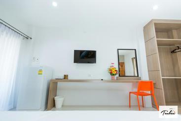 هاستل Tan Bann Mansion Surin