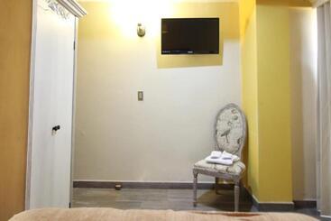 Alondra Hotel Boutique
