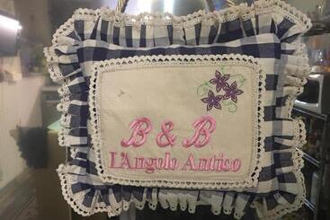 住宿加早餐  L'angolo Antico