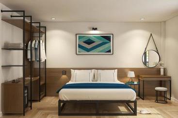 هتل Essenza  & Spa
