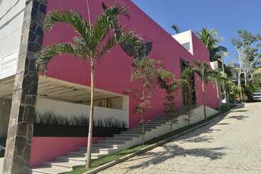 Отель Casa De La Ballena