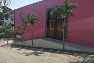 Отель Casa De La Ballena