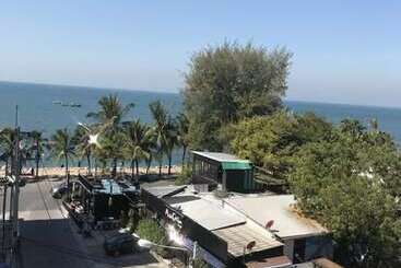 هتل Minta House