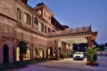هتل Radisson Jodhpur