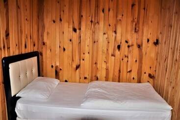 مُتل Yaren Otel
