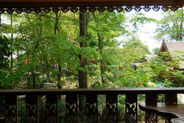استراحتگاه Akchanok Homestay