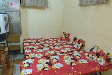 Sant Villa   Hostel
