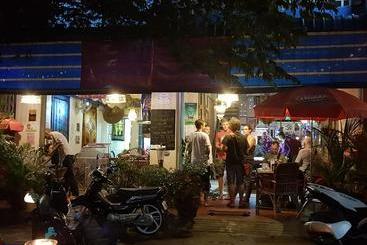 Ganesha Hostel