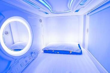 هاستل Spacepod@com