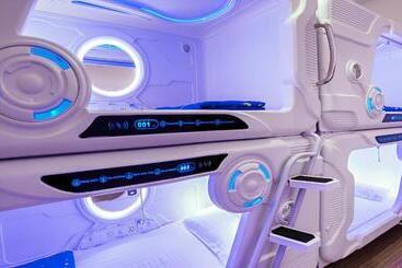 هاستل Spacepod@com