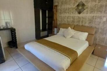 Belle Vue Bed & Breakfast