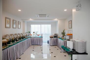 هتل Chada@nakhon