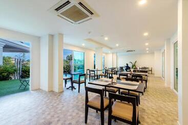 هتل Chada@nakhon