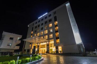 호텔 Classic Grande,a Member Of Radisson