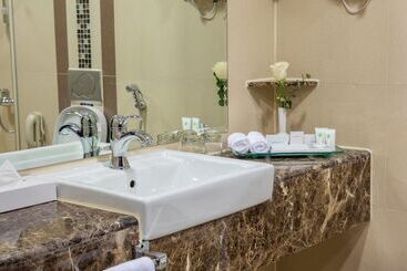 Grand Majestic Hotel Kuwait