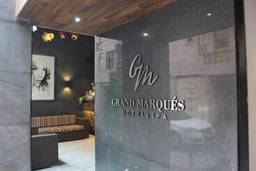 هتل Grand Marques