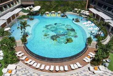 هتل Hilton Manila
