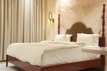 فندق Kumkum Palace