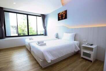 هتل Luxsna Residence