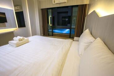 هتل Luxsna Residence