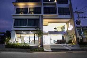 هتل Luxsna Residence