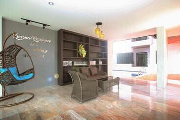 هتل Luxsna Residence