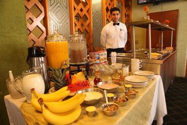 هتل Paradise Inn