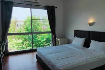 هتل Taamjai Resort