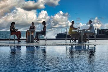هتل Water Gate Resort & Spa