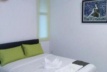 استراحتگاه Art Villa