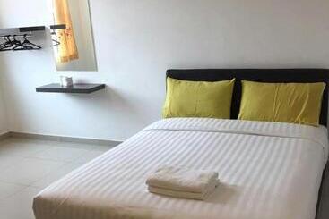 استراحتگاه Art Villa