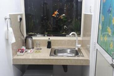 تختخواب و صبحانه Villa 67