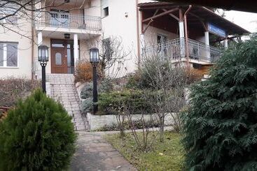 تختخواب و صبحانه Villamerica