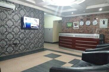 Akma Signature Hotel & Suites