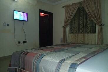 Akma Signature Hotel & Suites