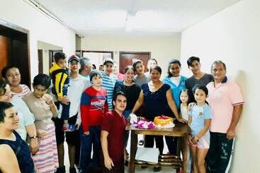 هتل Hospedaje Miami