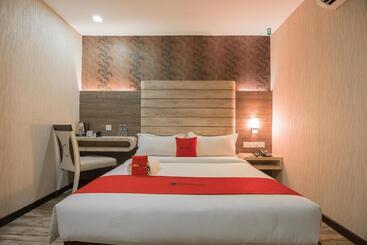 Paragon Nagoya Hotel Batam