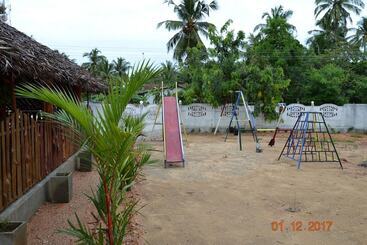 استراحتگاه Shan Guest And Restaurant Nilaveli