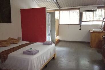 Tuanis B&b Tamarindo