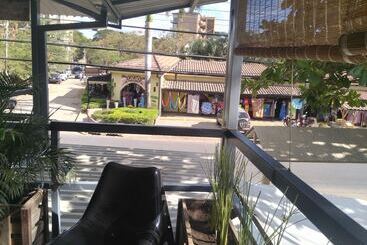 Tuanis B&b Tamarindo