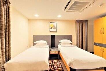 酒店 37th Crescent Boutique Suites