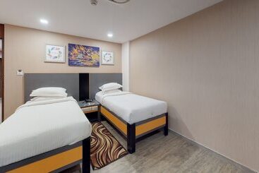 酒店 37th Crescent Boutique Suites
