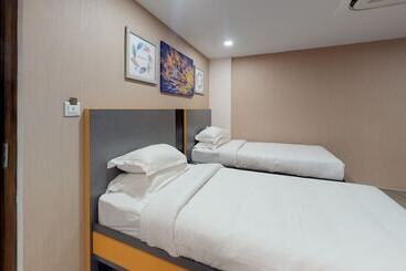酒店 37th Crescent Boutique Suites