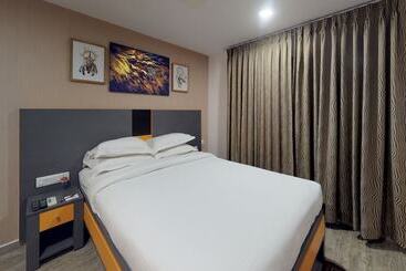 酒店 37th Crescent Boutique Suites